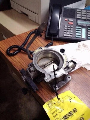 Conjunto de válvula de acelerador del cuerpo del acelerador 8-244 4,0 L se adapta a 96-99 AURORA 126028 Foto 1 de 3