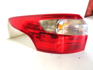GENUINE FORD FOCUS ESTATE MK3 PASSENGER SIDE REAR BACK LED LIGHT  2011-2015 - Picture 1 of 10