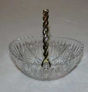 MIKASA Tender Rose Pressed Crystal Mini Basket Dish Removable Handle - Japan - Picture 1 of 5