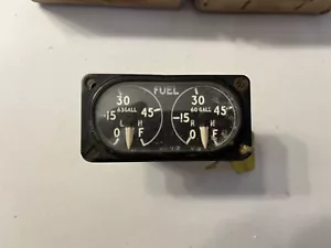 CENTURION - Manometro carburante, doppio serbatoio - LV6/MT1 SM617FG - non emesso, con scatola NOS - Foto 1 di 11