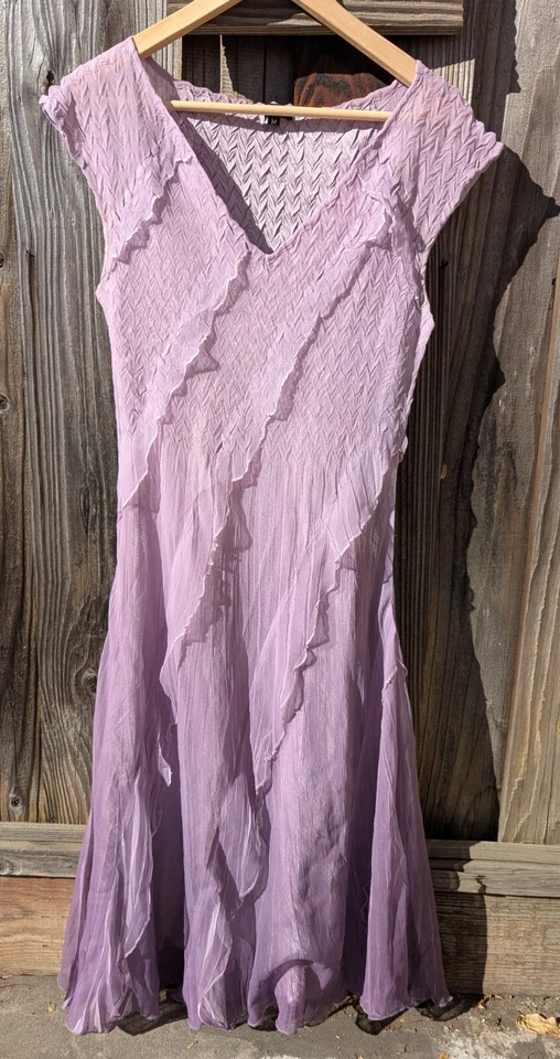 Vestido Komarov, Midi, Volantes Plisados, Púrpura, Talla M - Hecho en EE. UU., Nuevo, Sin Etiquetas Foto 1 de 4