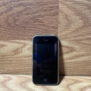 Vintage Apple iPhone 3G - 8GB Black AS-IS A1241 Turns On, Screen Cracked - Picture 1 of 6