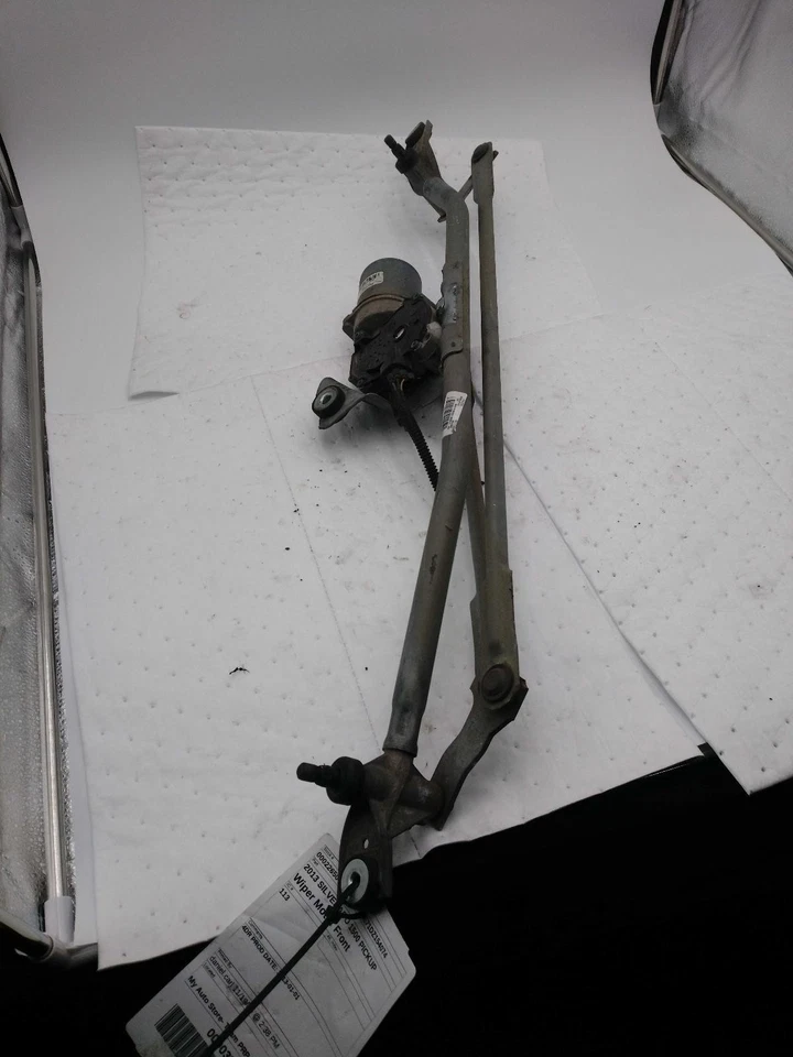 Motor de limpiaparabrisas usado se adapta a: Chevrolet Silverado 1500 2013 camioneta grado A Foto 1 de 4