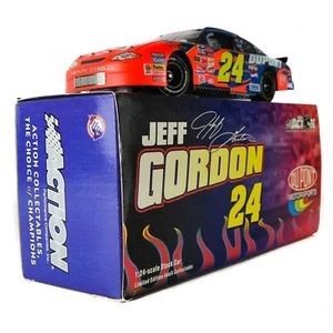 Action #24 Jeff Gordon DuPont 2002 Chevy Monte Carlo 1:24 Diecast Car - Picture 1 of 12