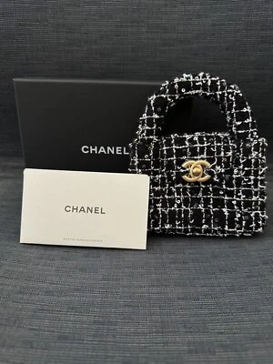 Chanel 24P Negro TWEED NANO BOLSO DE COMPRAS - NUEVO Auténtico Bolso de Mano CC Mini Kelly Foto 1 de 4
