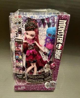 Monster High Welcome To Monster High Draculaura Photo Booth Ghouls NIB 2015 - Image 1 of 4