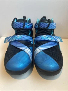Nike Kids LeBron Soldier 9 776471-040 Blue Basketball Shoes Sneakers Size 5.5Y - Picture 1 of 10