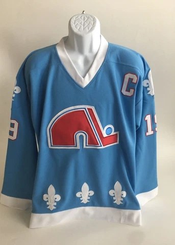 Joe Sakic # 19 Quebec Nordiques NHL Hockey Jersey Size Extra Large Cover