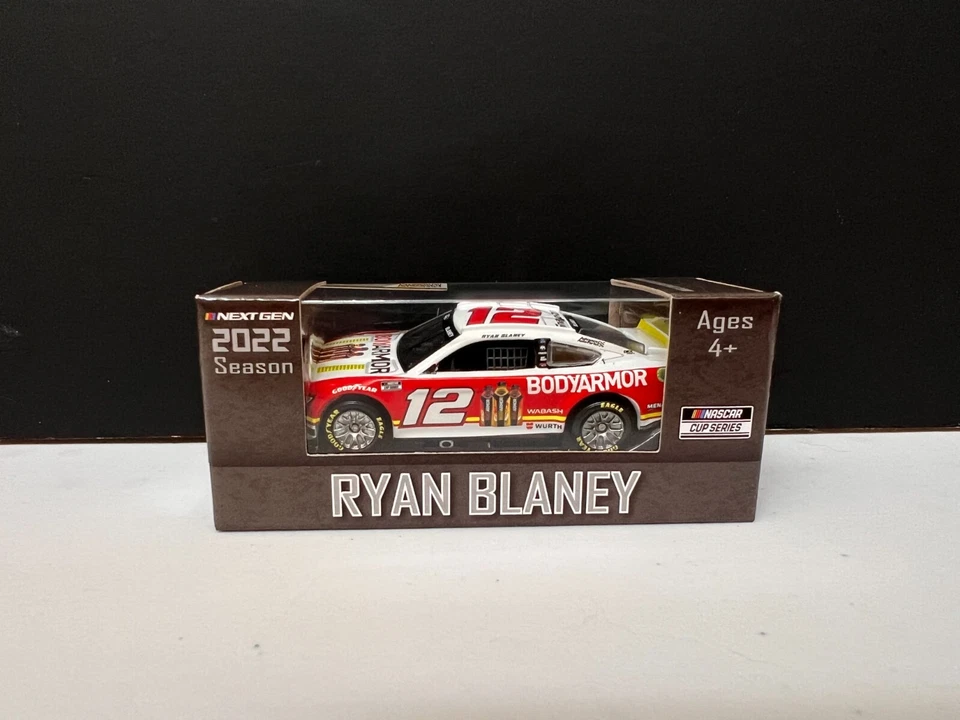 Ryan Blaney 2022 #12 NEXTGEN BodyArmor Penske Mustang NASCAR 1/64 CUP - Imagem 1 de 1