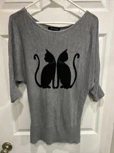 White House Black Market- Woman’s 3/4 Sleeve Black Cats Top Sz S - Picture 1 of 2