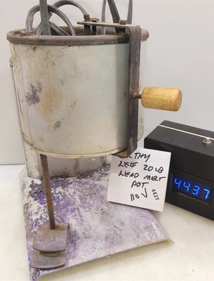 #4437 Functional Lee 20 pound 110v lead melting pot DIRTY as heck - Image 1 of 4