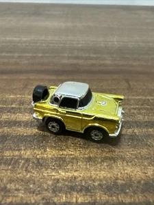 Vintage Micro Machines Classy Chromers 1956 Ford T Bird Scale Model Gold - Picture 1 of 6
