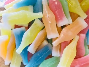 BOTELLAS DE CERA NIK-L-NIPS - 1,25 lb - Caramelos nostálgicos ENVÍO GRATUITO - Imagen 1 de 1