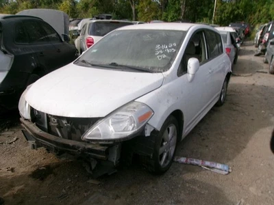 Faro trasero derecho pasajero se adapta 07-12 VERSA 1674273 Foto 1 de 4