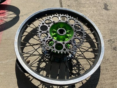 Kawasaki KX450F 2013 OEM llanta trasera 19 pulgadas 054 Foto 1 de 4