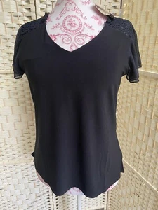 Neu Michele Hope T-Shirt Oberteil schwarz mit Chiffonärmeln & Schultern 14-16 - Bild 1 von 8