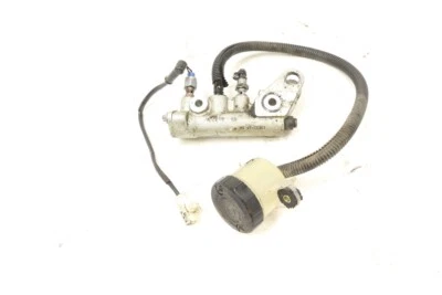 Can-Am Outlander MAX 800 XT 14 Brake Master Cylinder Foot 705601274 46498 - Image 1 of 3
