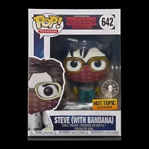 Funko Pop + Protector! Stranger Things #642 Steve (with Bandana) HT *Mint* - Picture 1 of 12