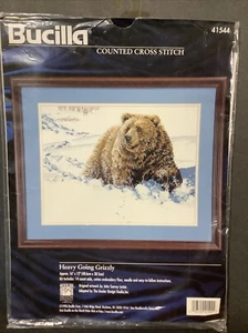 Kit de punto de cruz contado Bucilla HEAVY GOING GRIZZLY #41544 NOS - BX10 - Imagen 1 de 5