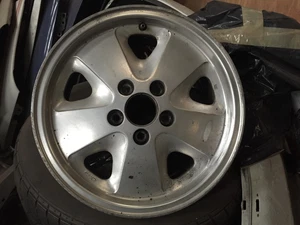 Vauxhalls Carlton GSI Genuine Alloy Wheels, Not Porsche Fuchs T2 T25 - Picture 1 of 2