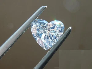 GIA Certified 0.26 TCW F Color VVS2 Clarity Natural Heart Shape Loose Diamond - Picture 1 of 1