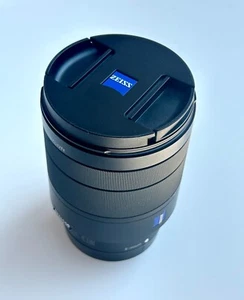 Sony FE Zeiss Vario-Tessar T* 24-70mm F/4 Lens Full Frame E-Mount - Picture 1 of 7
