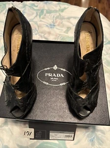 prada VIT SHINE Valarie Damen-Pumps 37 schwarz Reißverschluss mit Peep Toe 4 Zoll - Bild 1 von 7