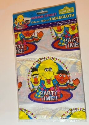 ¡NUEVO! Mantel vintage Sesame Street Party Time 1996 nuevo en paquete 130x180 cm Foto 1 de 2