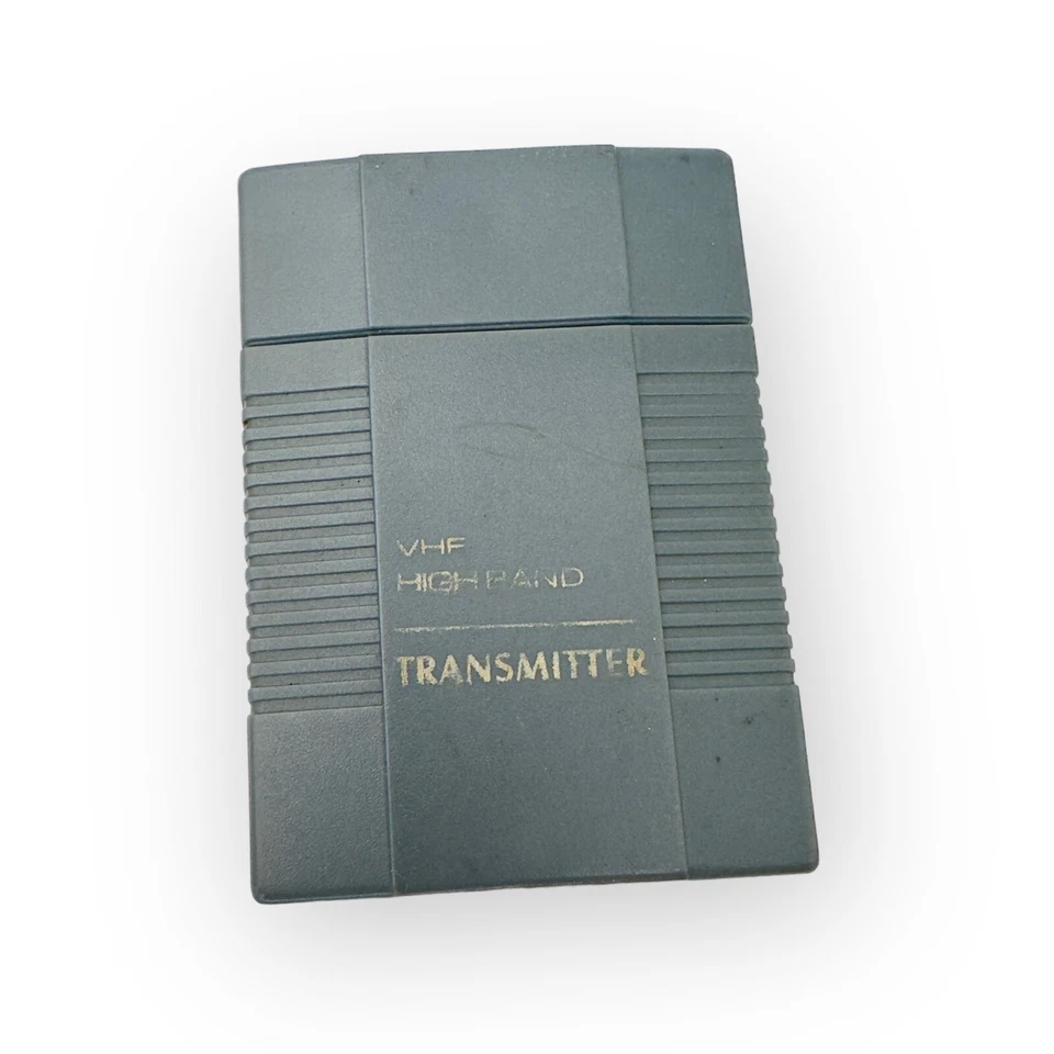 VHF High Band Wireless Transmitter 177.6 - Image 1 of 4