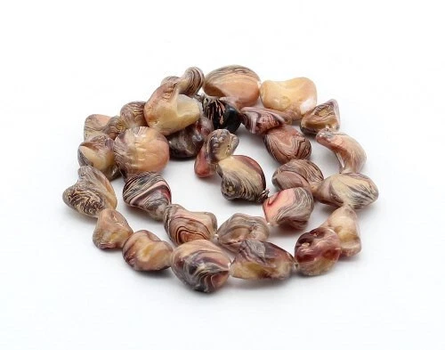 Perlmutt Nuggets Muschel Perlen Braun-Rosa 10-16mm 1 Strang Muschelperlen - Bild 1 von 1