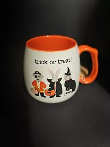 Halloween Spooky Lane Mugs Trick or Treat Pets In Costume Halloween Holiday - Picture 1 of 13