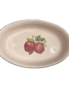Apple Theme Oval Casserole dish - Picture 1 of 4