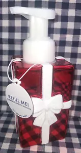ALL NEW Present Foaming Soap Dispenser Bath & Body Works SHIPS FREE! - Picture 1 of 1