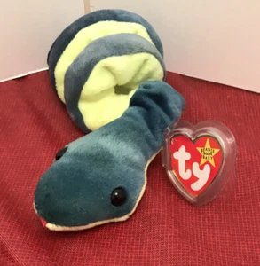 TY Beanie Baby Hissy the Snake DOB April 4, 1997 NWT - Picture 1 of 1