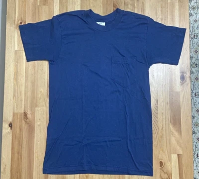 Vintage 1980's USA Made Single Stitch Sleeves Sears T-Shirt Foto 1 de 4