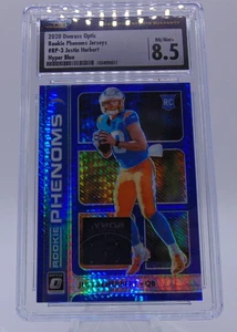 2020 Donruss Optic Justin Herbert #RP-3 Hyper Blue Rookie Phenoms Jersey CGC 8.5 - Picture 1 of 2