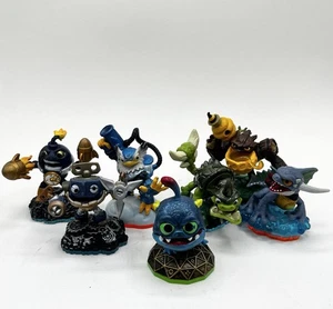 Menge 7 Activision Skylanders Actionfiguren Kinder Spielzeug 3"-5"T - Bild 1 von 2