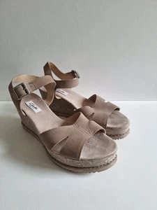 Clarks Narrative Beige Leather Sandal, Green Floral Print Wedge Heel, UK6.5D - Picture 1 of 7