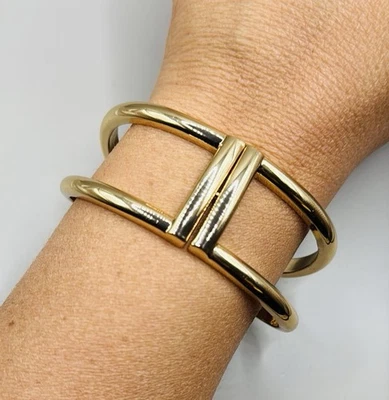 Brazalete brazalete grande vintage tono dorado Foto 1 de 3