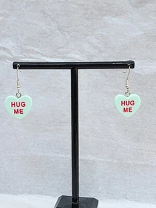 Otis P. Vintage Inspired Hug Me Green Conversation Heart Earrings - Picture 1 of 2