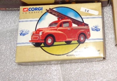 1/43° CORGI MINI MORRIS POMPIERS  EN BOITE - Photo 1/4