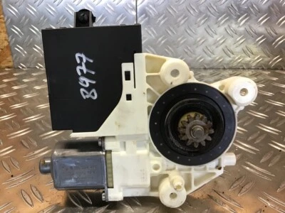 Moteur Lève-Vitre Gauche Arrière Ford Focus II Turnier (DA3) - Photo 1/4