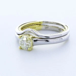JUEGO DE ANILLOS VINTAGE DE PIEDRAS LATERALES ORO AMARILLO 14K CORTE REDONDO H/VS1 DIAMANTES DE LABORATORIO 0,86 CTW - Imagen 1 de 3
