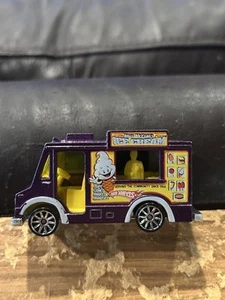 2009 Hot Wheels #113 HW City Works 7/10 ICE CREAM TRUCK Purple w/Chrome 10 Spoke - Picture 1 of 8