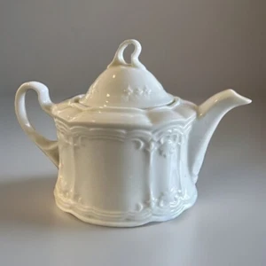 Seltmann Weiden Bavaria Julia White Teapot~ Germany - Bild 1 von 6