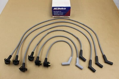 8mm Silicone Spark Plug Wire Set for 1999-2000 Ford Windstar 3.8L-V6 - Image 1 of 4