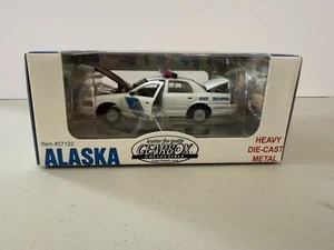 GEARBOX 2000 Ford Crown Victoria Alaska State Police Interceptor Diecast 1:43 - Picture 1 of 4