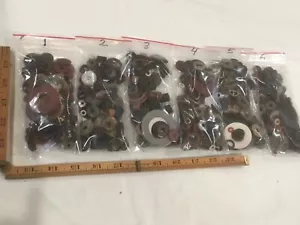 Ein Beutel mit 100+ verschiedenen Isolierscheiben verschiedene Größen, unterschiedliche Zusammensetzung - Bild 1 von 8