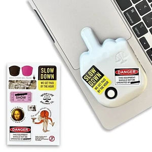 Laptop Touchpad Mouse Jiggler - Doesn't Require Mouse – AA Battery Powered - Picture 1 of 8