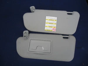 2x Sonnenblende Mazda 3 BK - Bild 1 von 1